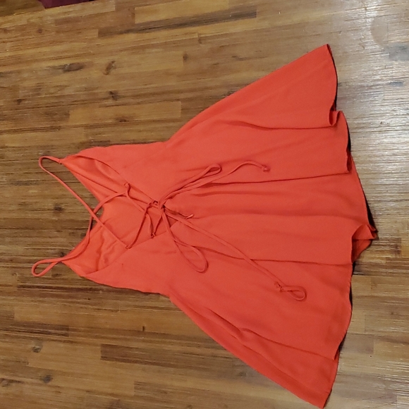 Women's Express Romper W/Strappy Open Back - Picture 2 of 4